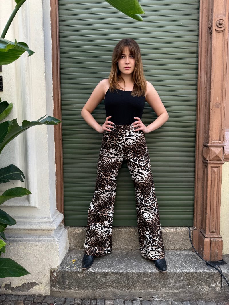Marlene aus Leo Cotton Stretch Limited Edion