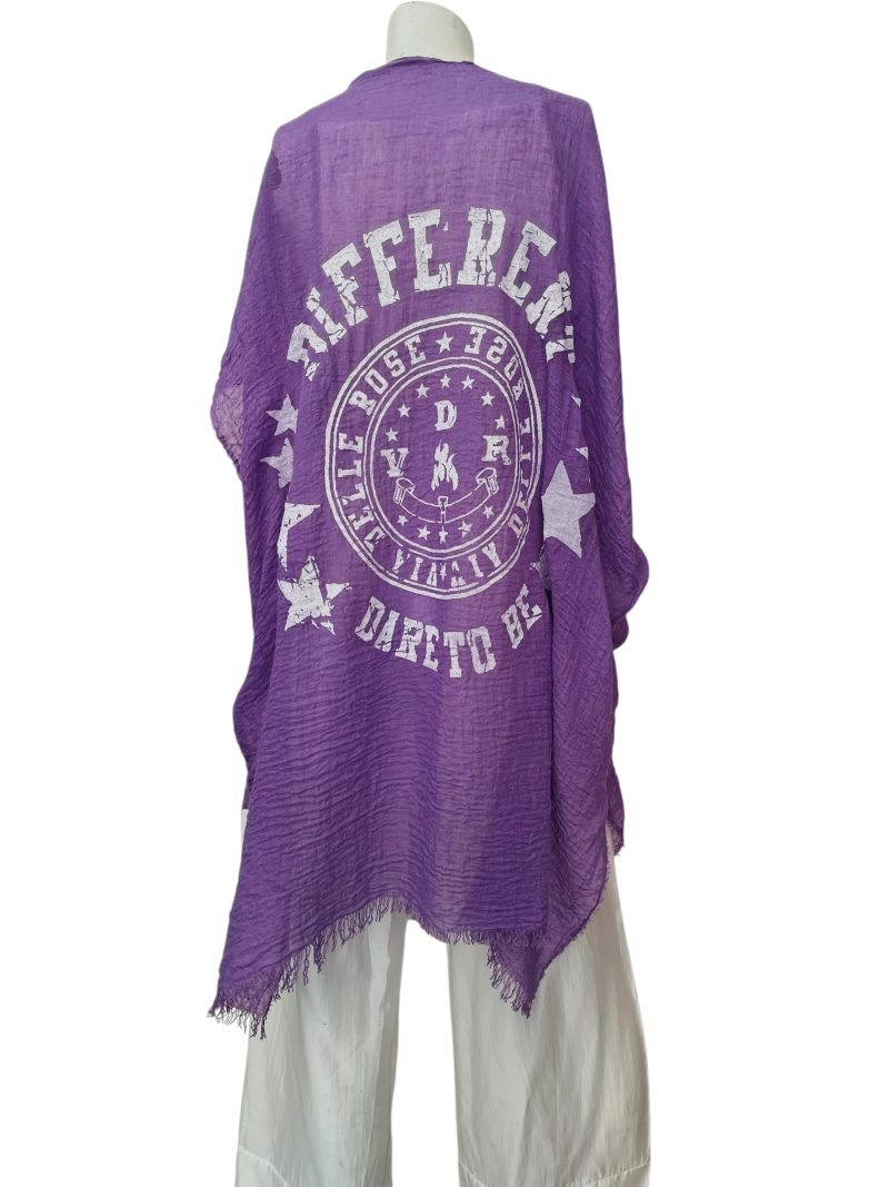 Cape "BE DIFFERENT" ONE SIZE
