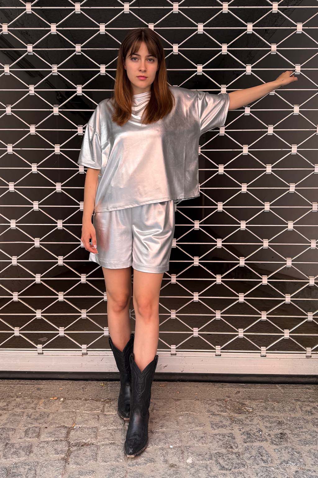 Shirt Cropped Silver Limited Edition