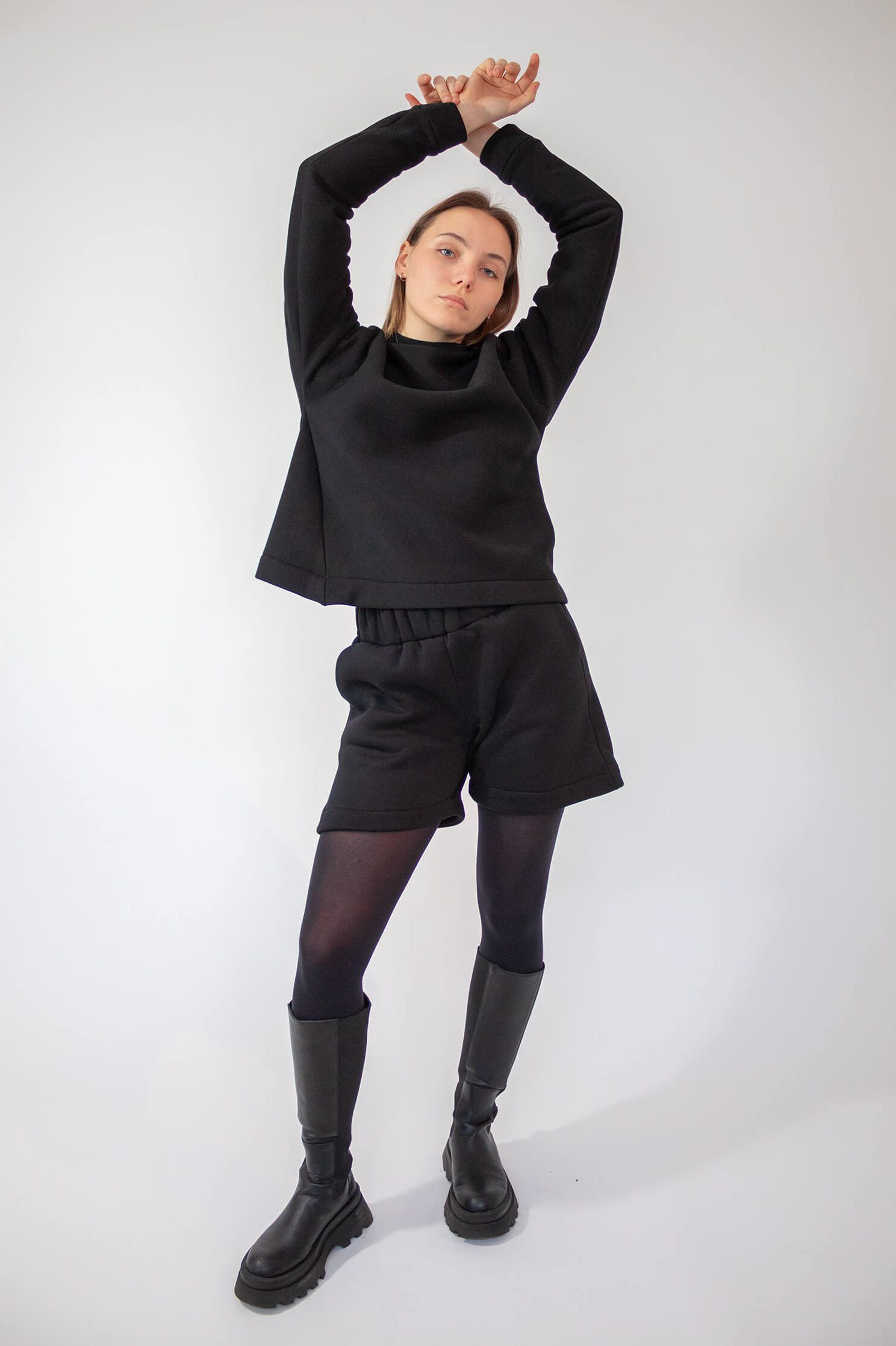 rau berlin shorts sweatshirt black 01 uai