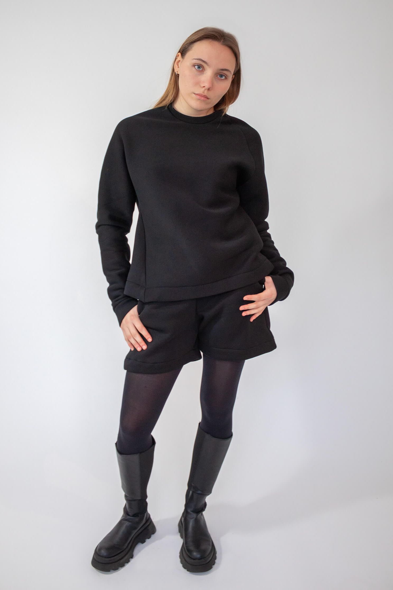 rau berlin sweatshirt black 01 uai