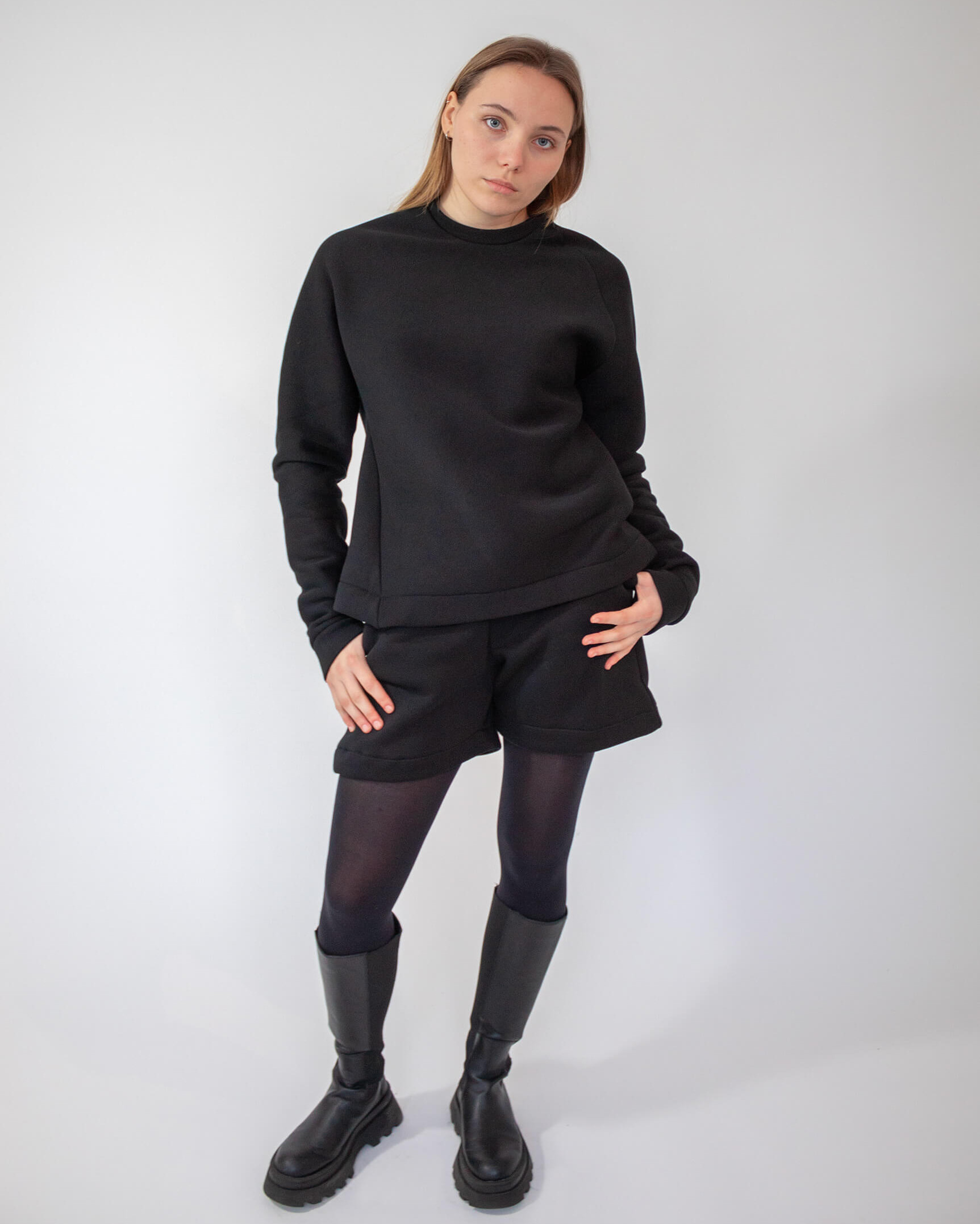 rau berlin sweatshirt black 01 uai