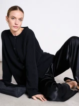 18 T2 JannJune TINCO black BOY white FRIS black rau berlin boutique 01 uai