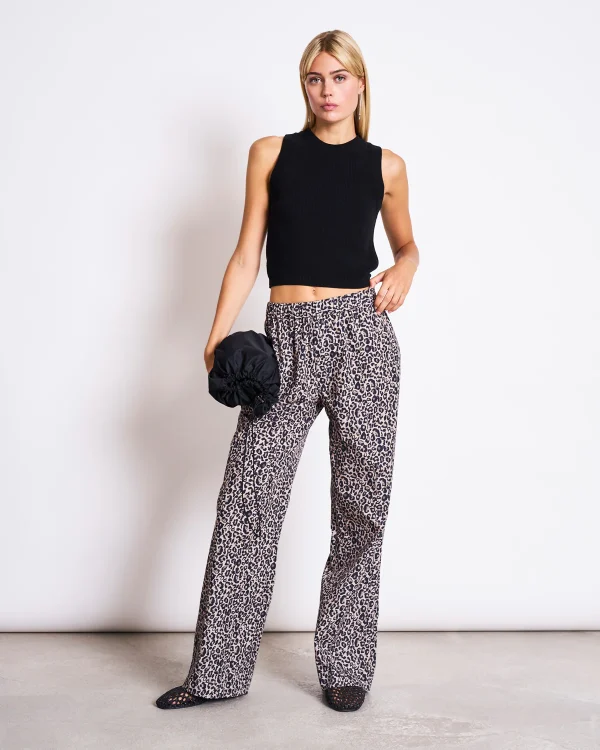 JNJ SOBY leo print rau berlin boutique 01
