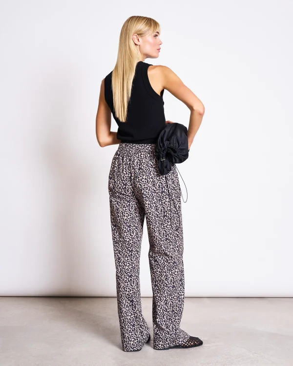 JNJ SOBY leo print rau berlin boutique 04