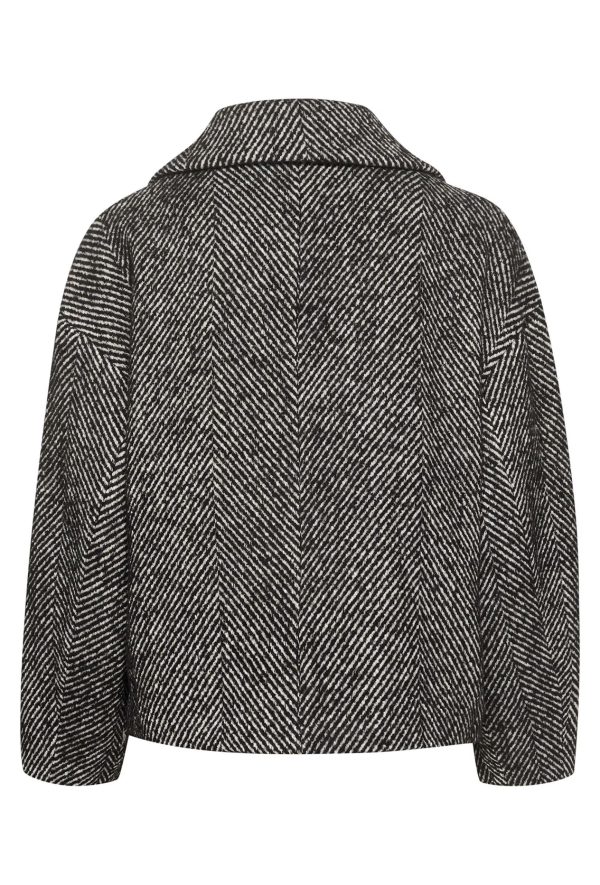 Jacke mit breitem Kragen 4 mew MaggieMW jacke rau berlin boutique 04 scaled