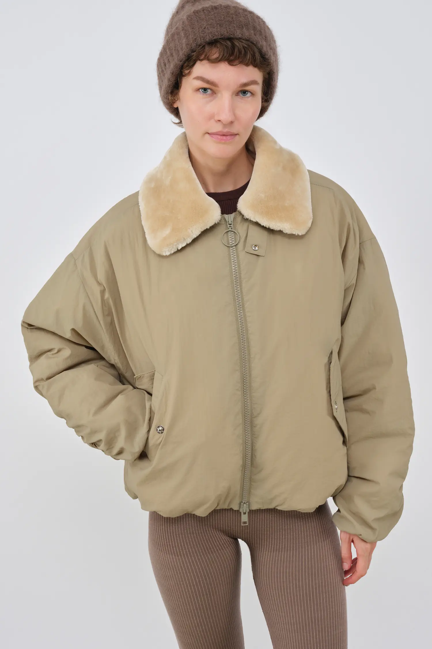 Camden Bomber Jacke Embassy 2 Camden Bomber Jacke Pale Olive Embassy of Bricks and Logs