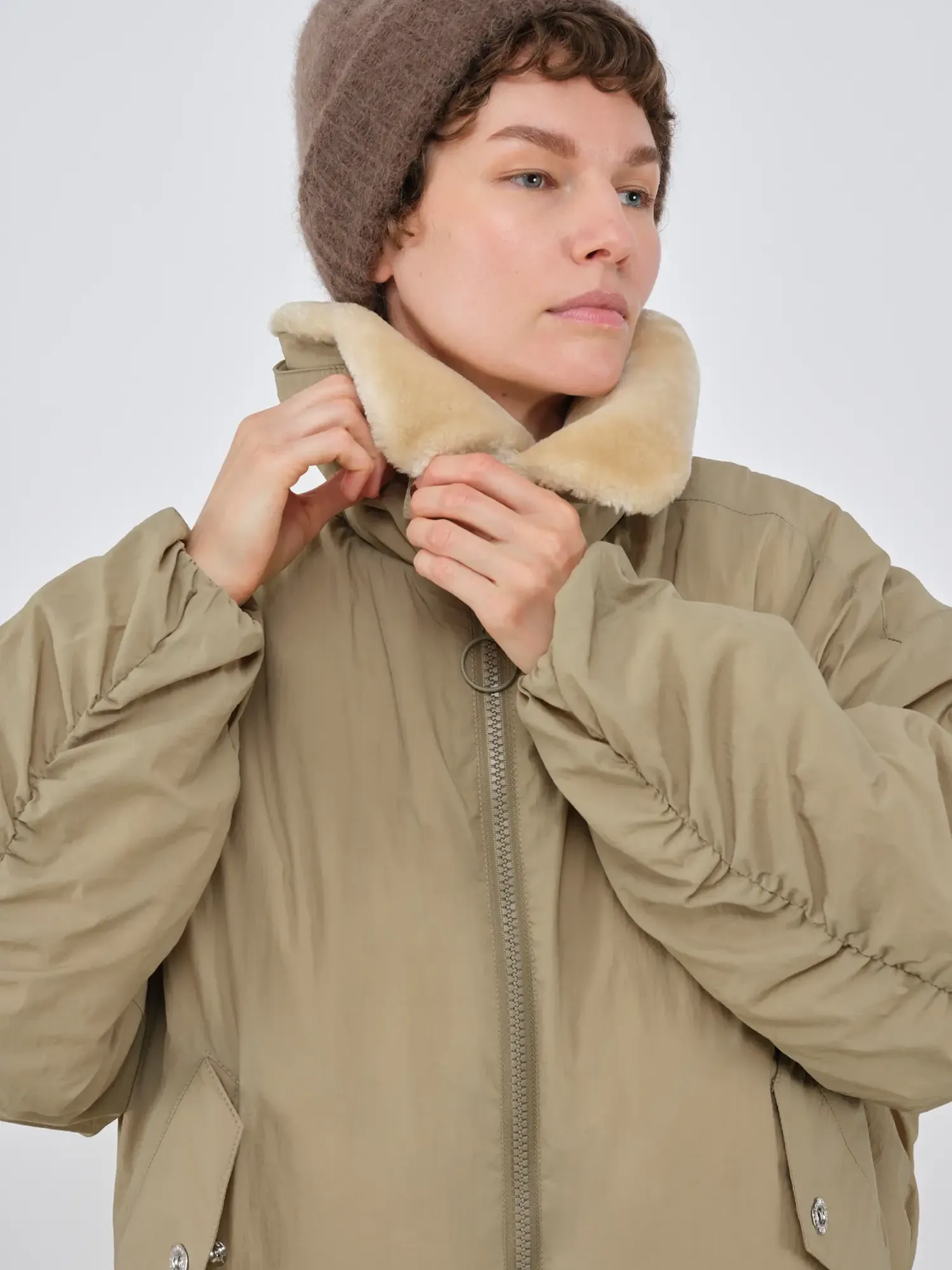 Camden Bomber Jacke Embassy of Bricks and Logs