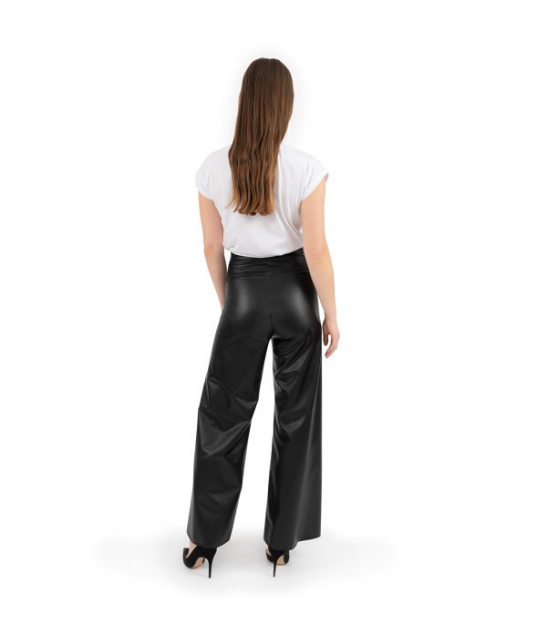 Marlene High Waisted aus veganem Leder 4 Marlene High Waisted aus veganem Leder von RAU Berlin