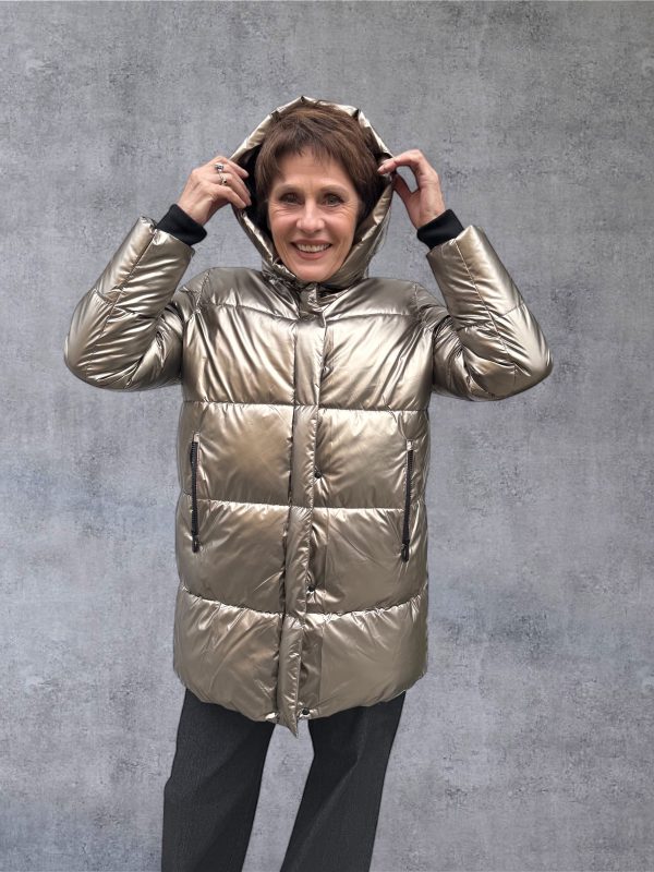 Cozy Puffer Coat mit Kapuze 5 IMG 9562