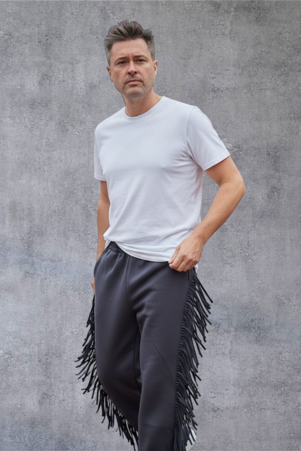 Jogger mit Fransen 1 Jogger mit Fransen