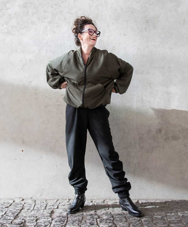 Blouson Olivegrün RAU Berlin 2 Grüner Blouson von RAU Berlin