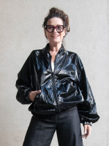 Blouson aus dünnem veganem Leder