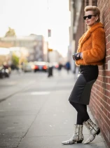 Pencil-Skirt aus feinstem Stretchleder – High Waist RAU Berlin 5 Bleistiftrock aus feinstem Stretchleder – High Waist RAU Berlin