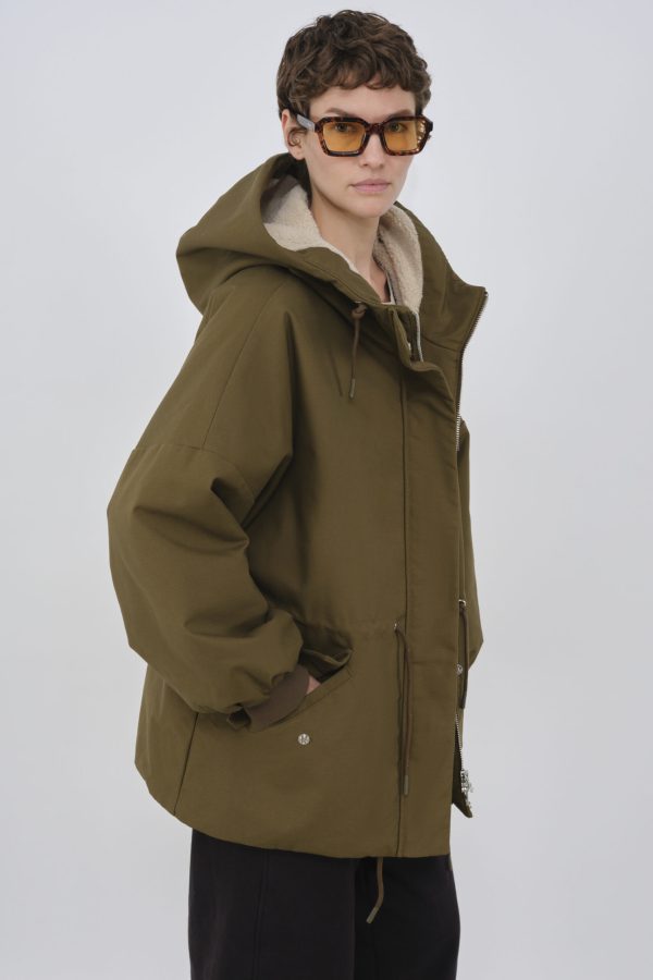 Parka Kimi Embassy of Bricks and Logs 3 Parka Kimi Embassy of Bricks and Logs