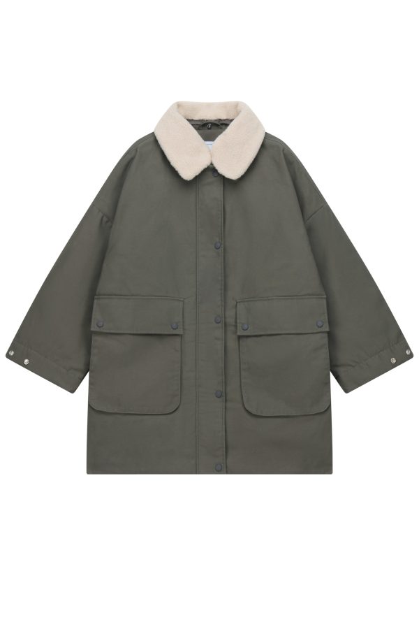 Maine Jacket - Nachhaltige vegane Winterjacke Damen - Embassy 9 embassy Maine Jacket black Olive rau berlin boutique 07