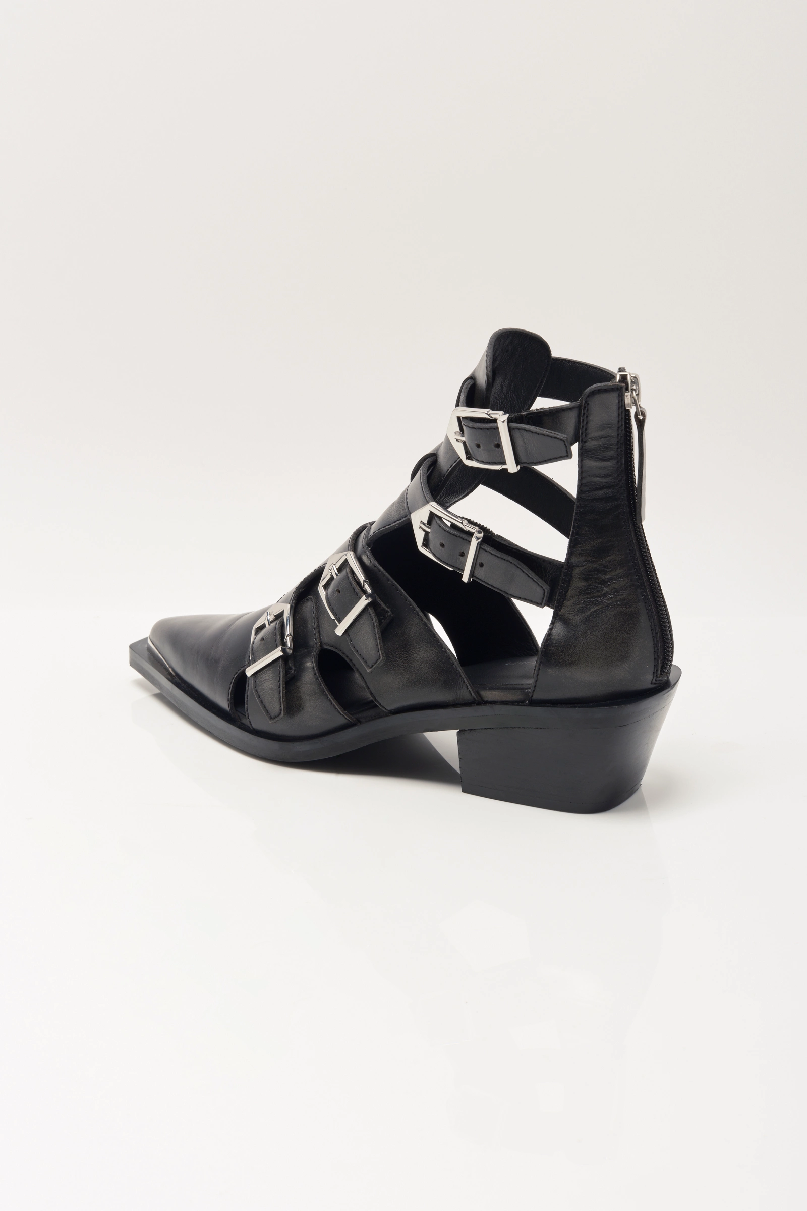 Hybrid Boots 3 OB2314941 0010 c