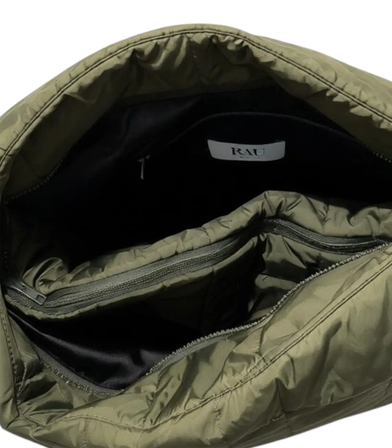 Puffer Moonbag Selene mit integrierter Laptoptasche von RAU Berlin 3 Puffer Moonbag Selene mit integrierter Laptoptasche grün vinnen