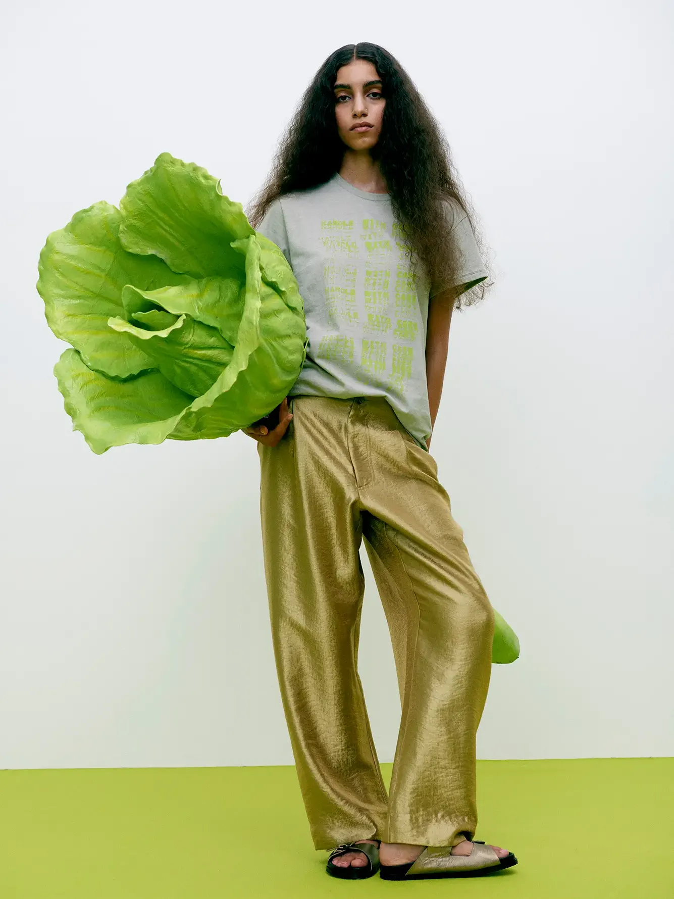 Handle with care t shirt Ambla Dove 4 uai