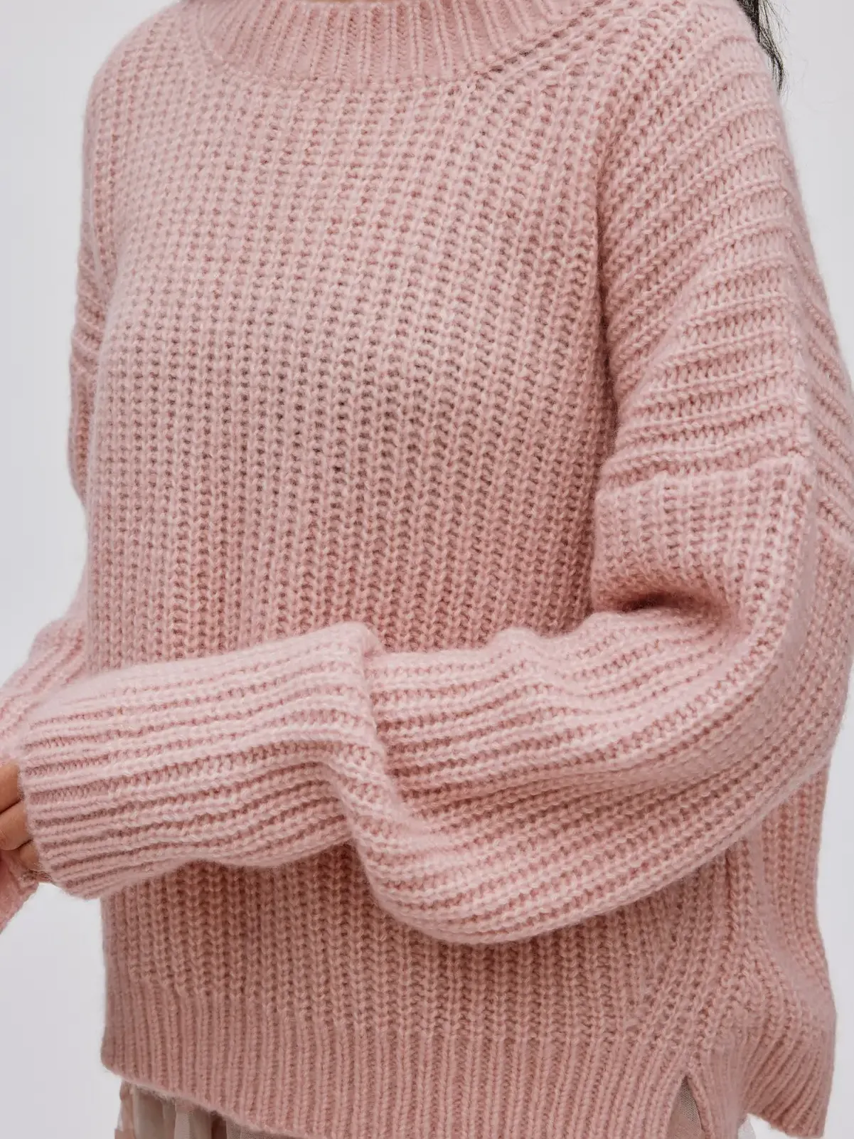 Open knit cosy sweater Hifa Pale pink 4 uai