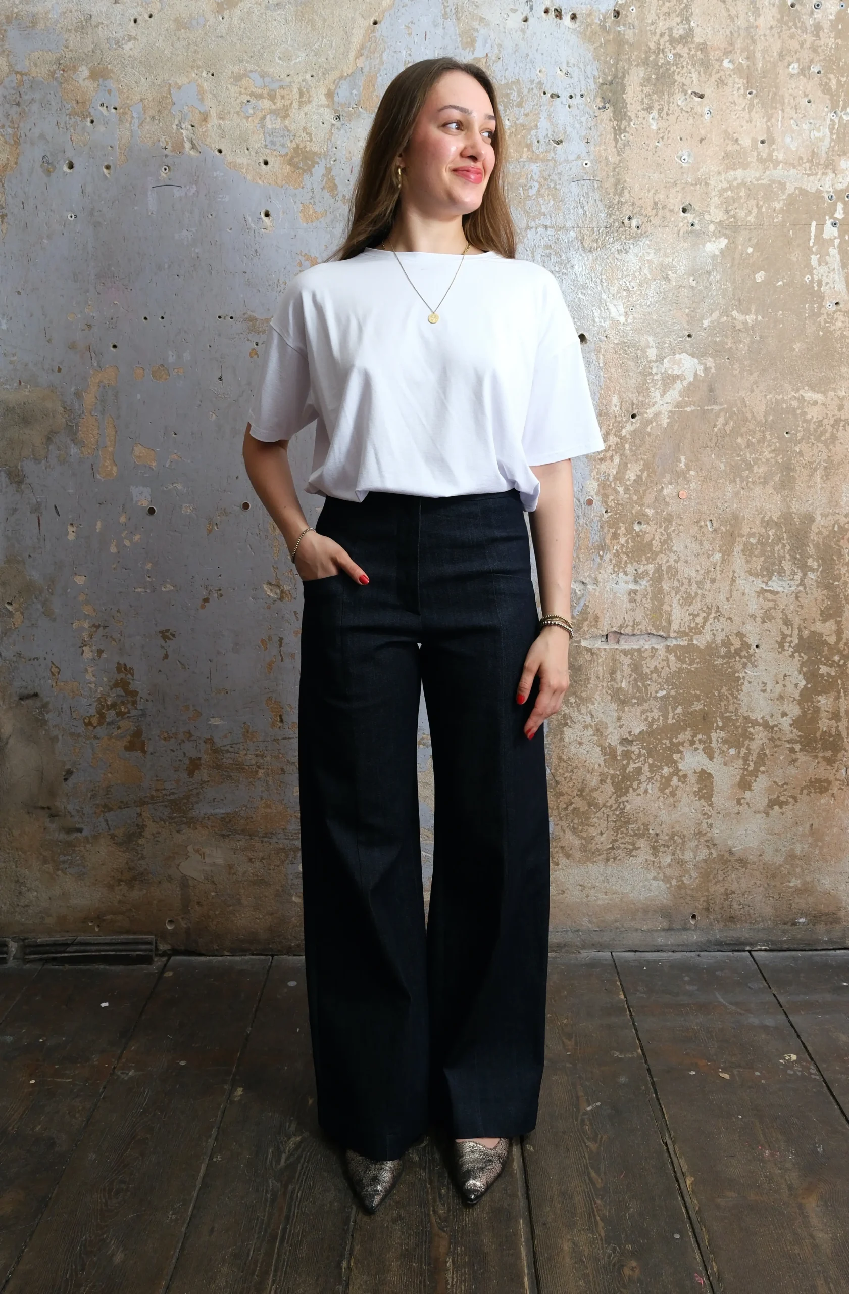 Marlene-Jeans mit weitem Bein & hoher Taille 4 DSCF1137 scaled