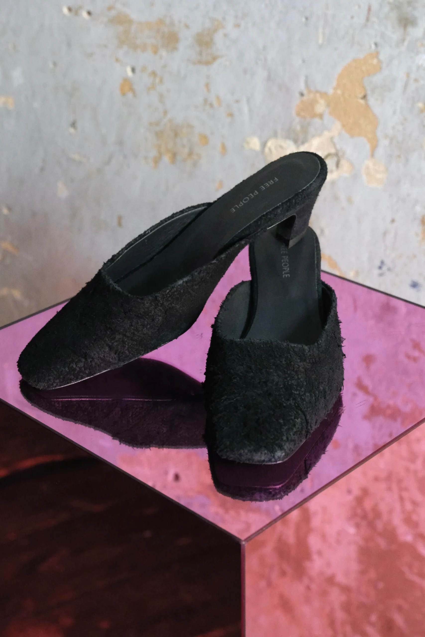 Slipper ABENUE HEEL in klassischer Form aus Echtleder 3 DSCF3061 scaled