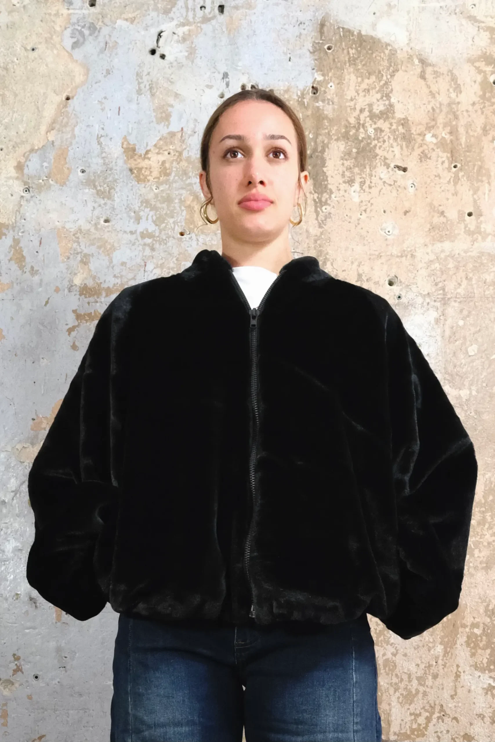 RAU Berlin Blouson aus Kuschelfell 2 DSCF3305 scaled