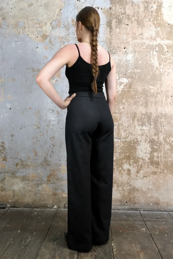 Marlene Hose – klare Silhouette mit Taschen 5 DSCF3403 scaled