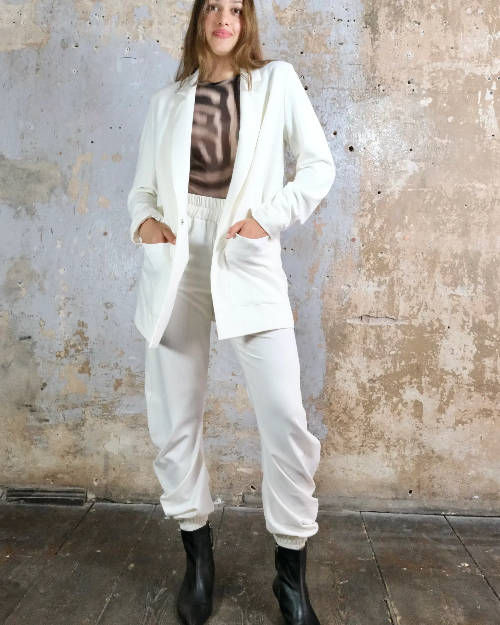 Blazer Boyfriendstyle Viskose Crêpe 5 DSCF4925 scaled uai