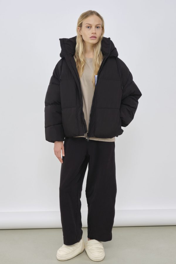 Zonza Puffer Jacket schwarz 1 253 Zonza Puffer Jacket Black 015 scaled 1