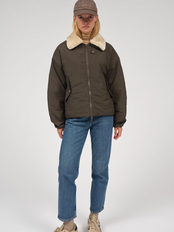 Camden Bomber Jacke Embassy 2 263 CAMDEN BOMBER JACKET BLACK OLIVE 034